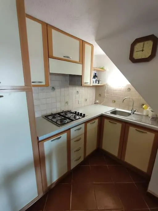 Villetta Gabri, Palau 0*,  Italy